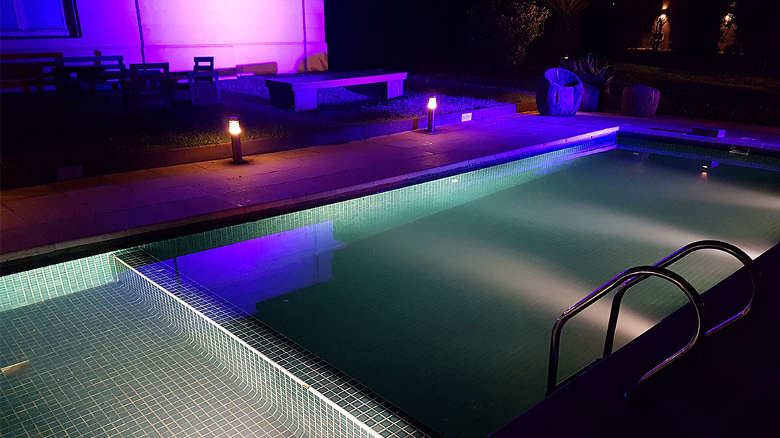 Eventos con piscina, Salon de fiestas con piscina, Hotel en Carrasco, Montevideo, Uruguay