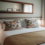 Montevideo. Paseo en bicicleta. Hotel Cottage Puerto Buceo. Turismo