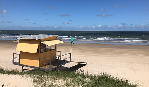 Playa de Carrasco. Hotel Cottage Carrasco, Montevideo, Uruguay