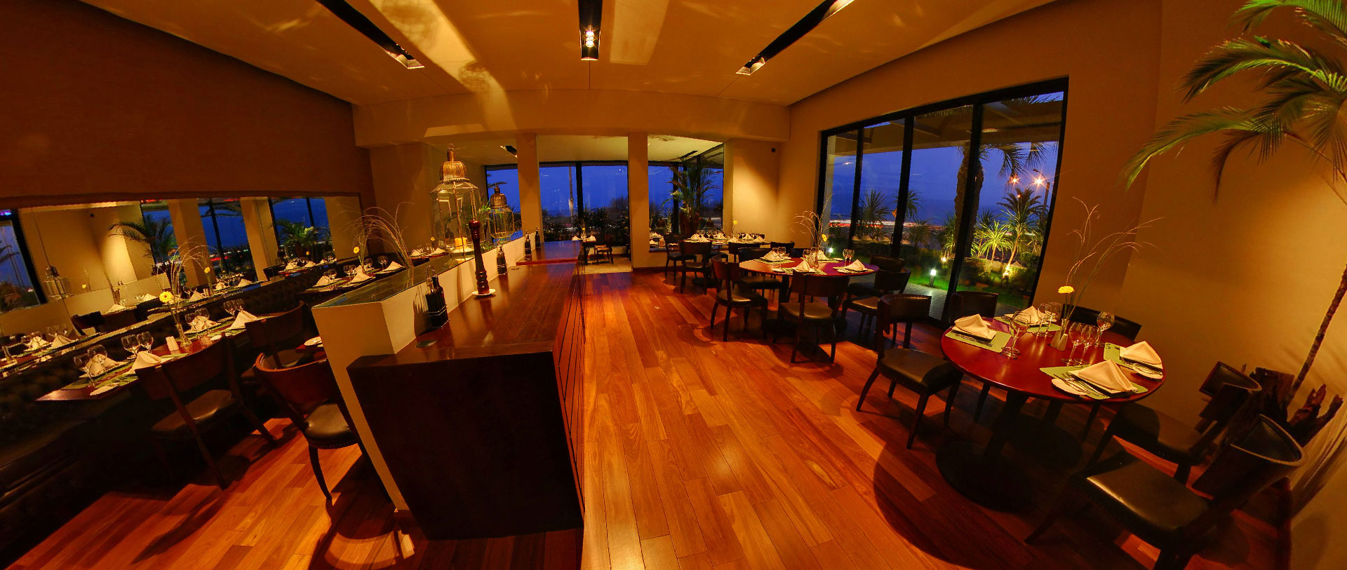 Restaurant Rambla, Cottage Carrasco Hotel & Suites frente al mar